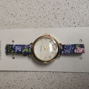 Maurices NWT Blue Floral Watch